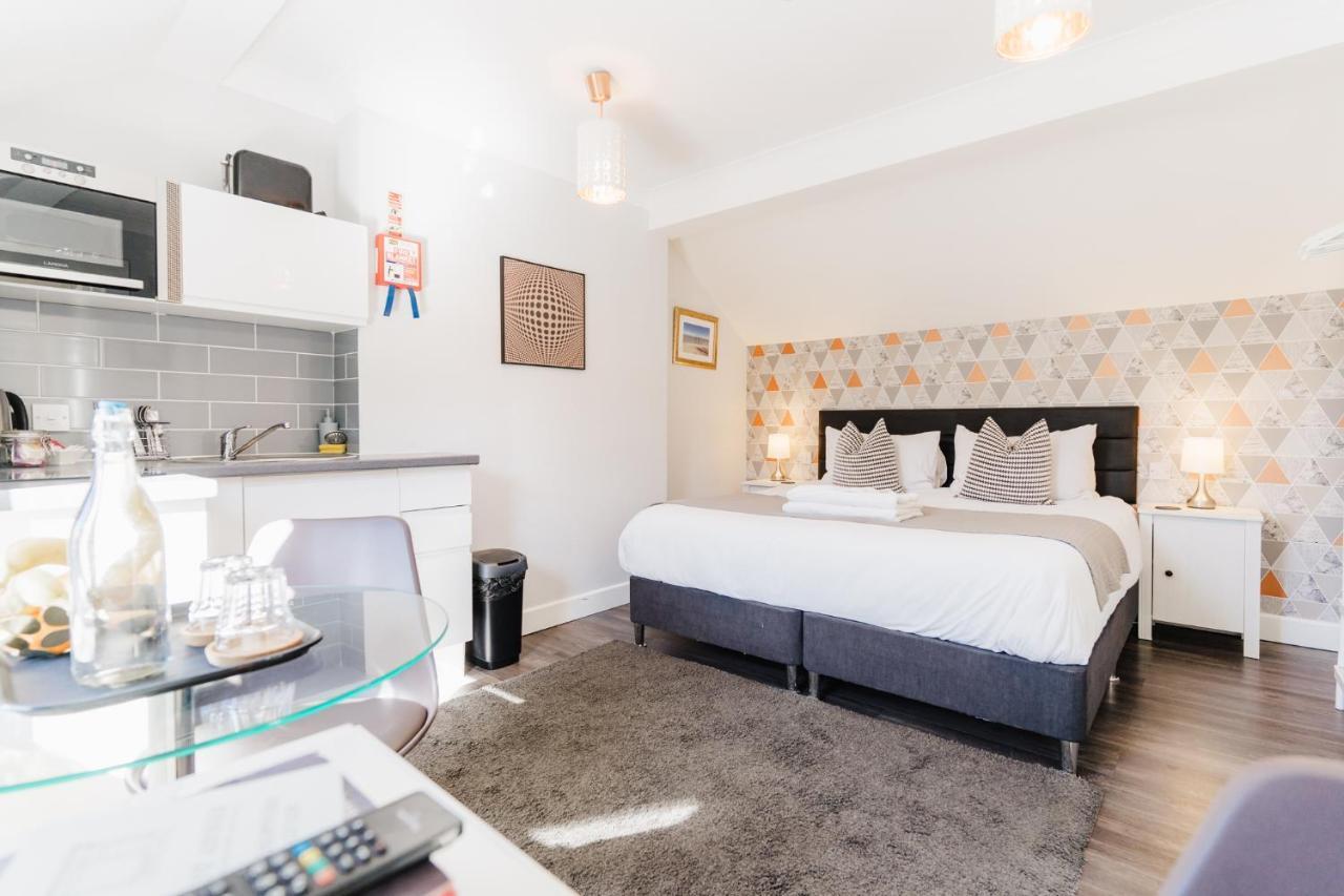 Sweet Suites Lytham ลิธึม เซนต์ แอนน์ส ภายนอก รูปภาพ